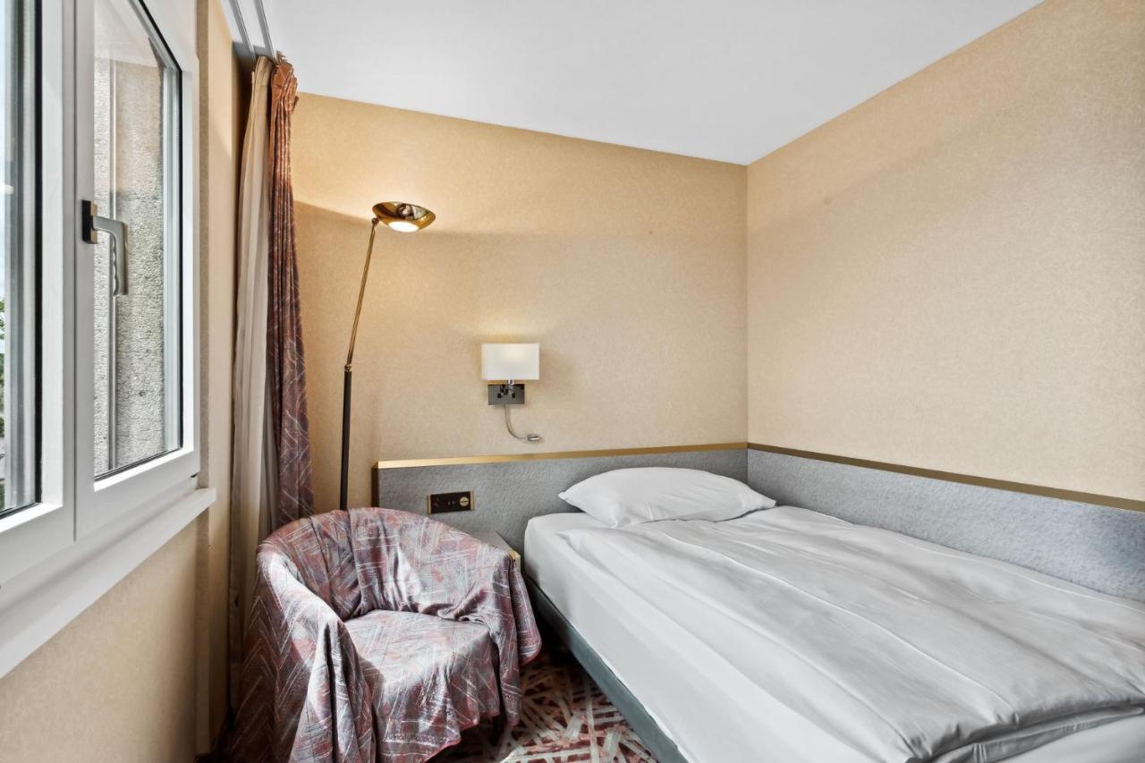 Becozy Au Parc Retro Edition Self-Check-In Rooms & Studios Fribourg Exteriér fotografie