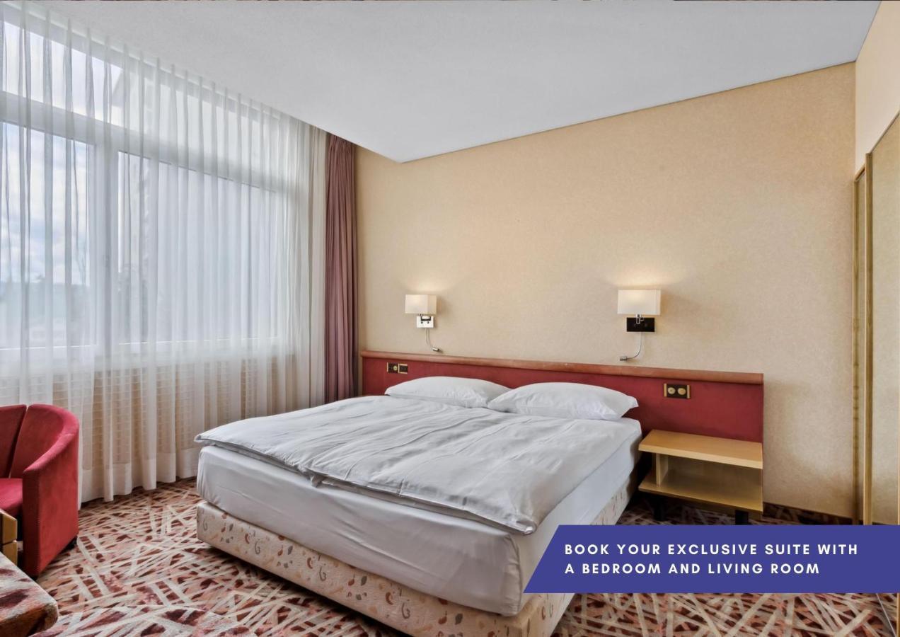 Becozy Au Parc Retro Edition Self-Check-In Rooms & Studios Fribourg Exteriér fotografie